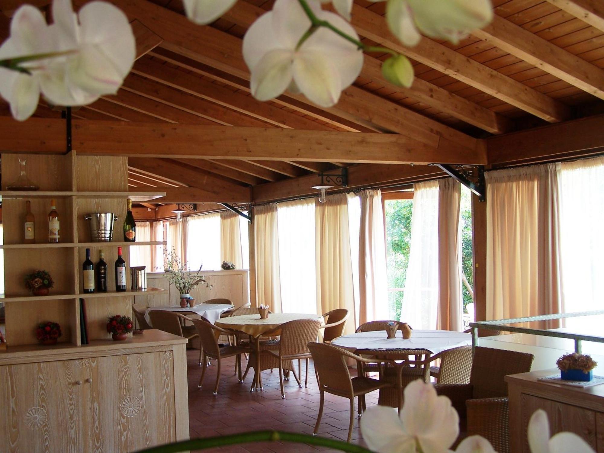 Hotel Club Ragno D'Oro Olbia Tempio Exterior foto
